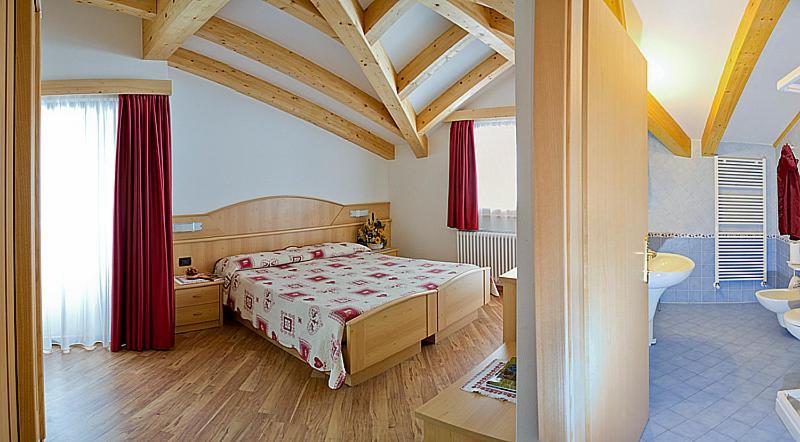 Hotel Miramonti Vigo di Fassa Luaran gambar