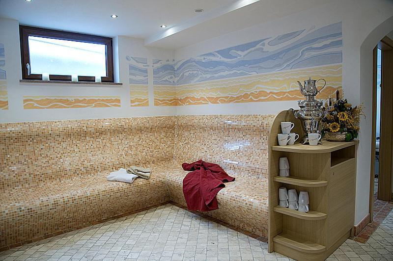 Hotel Miramonti Vigo di Fassa Luaran gambar