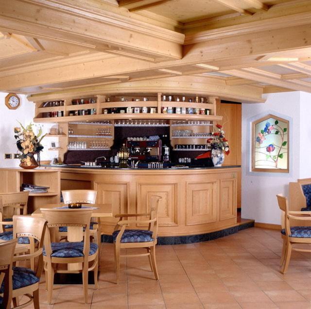 Hotel Miramonti Vigo di Fassa Luaran gambar