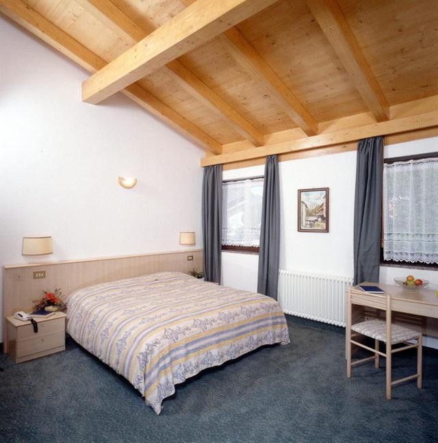 Hotel Miramonti Vigo di Fassa Luaran gambar